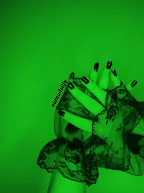 The Grinch is coming! 😏💦💦