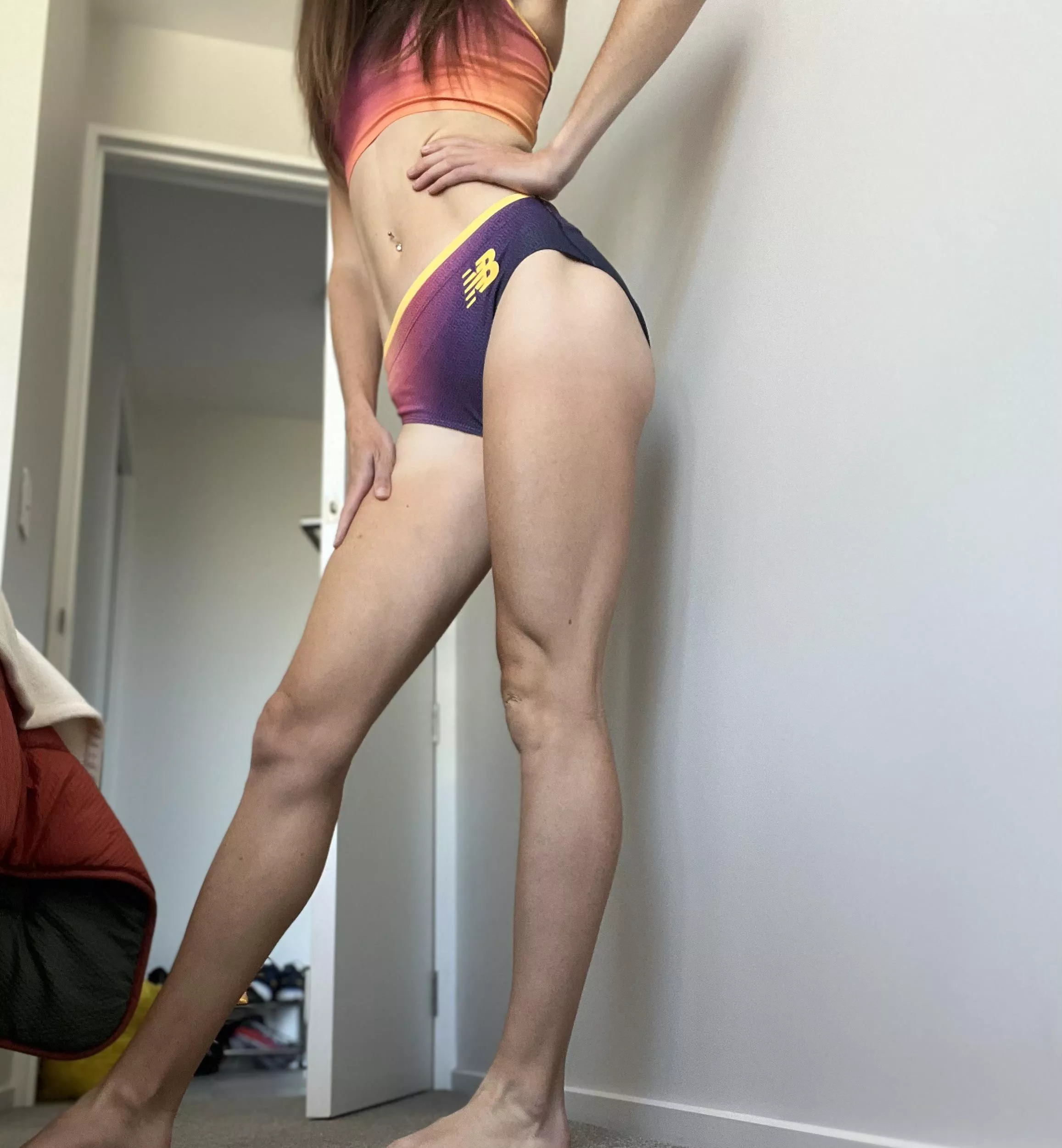 These legs were made for running 😋 (F)