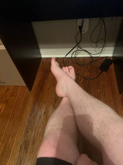 Thinking if I should do a premium Snapchat or sell pics 🤷🏻‍♂️ need advice