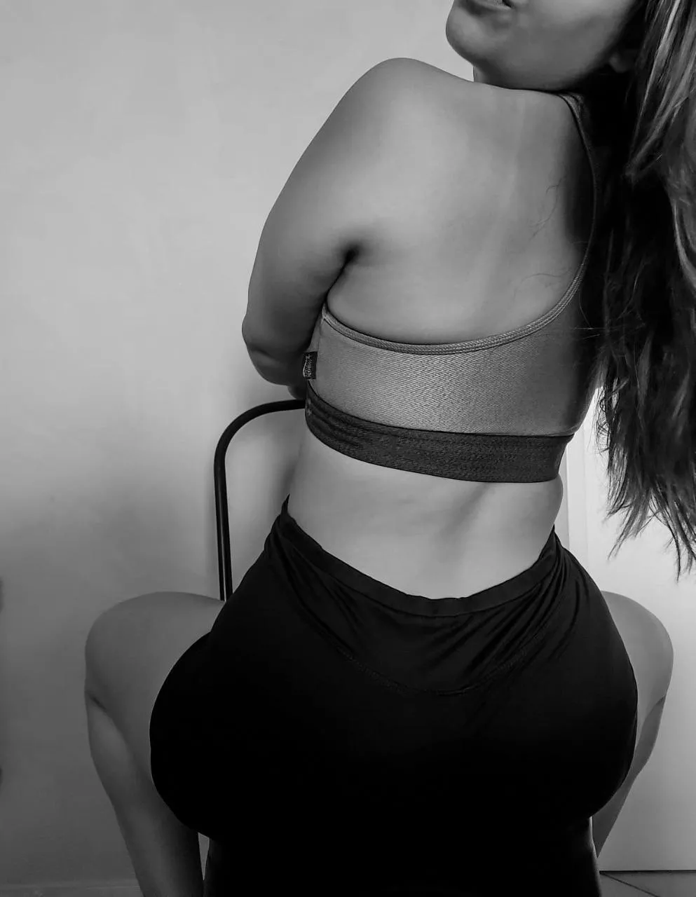 What are you looking at? 🫣🍑