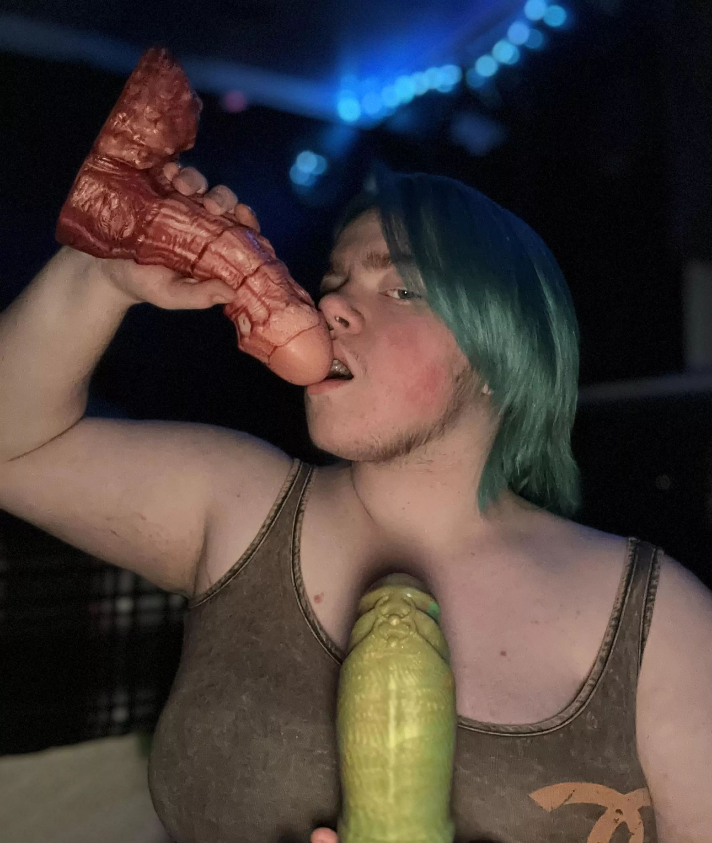 Who doesn’t love a thick cock?