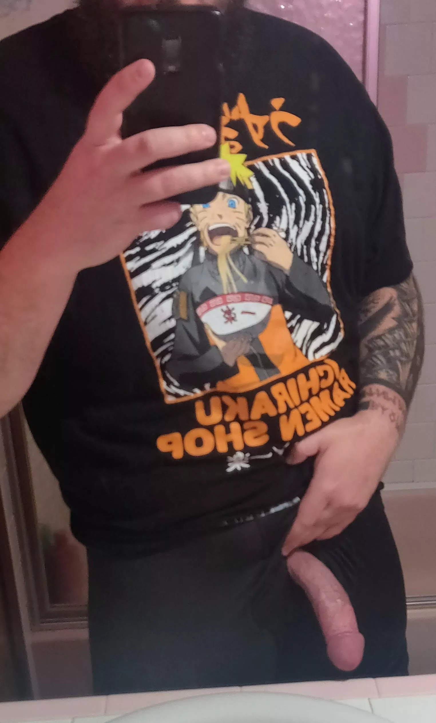 Who likes nerdy chubby guys?