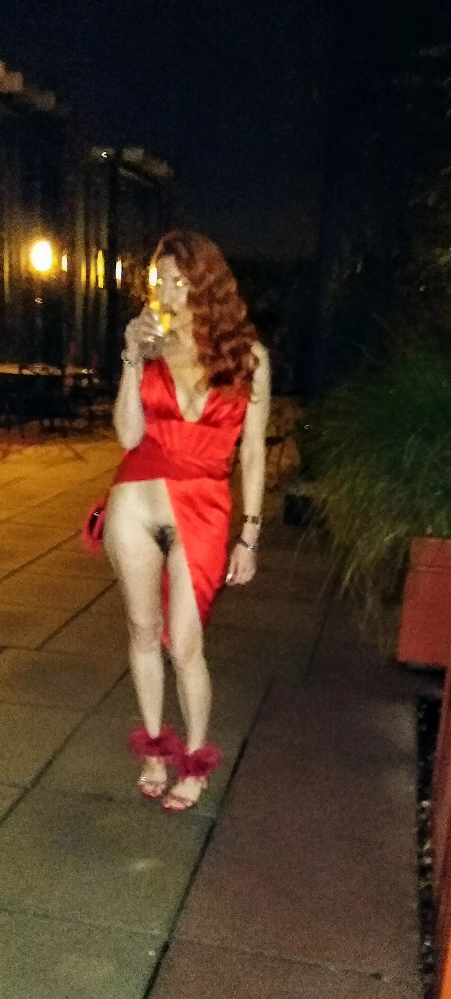 Windy at the terrace bar😘