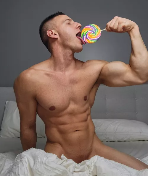 Would you eat all of my lollipop 🍭💦?