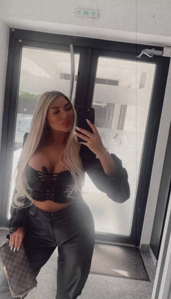 👱‍♀️Would you like a MILF like me❓