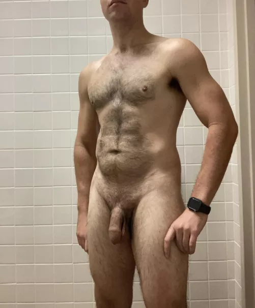 34 (m) 186 lb 5ft 11inches