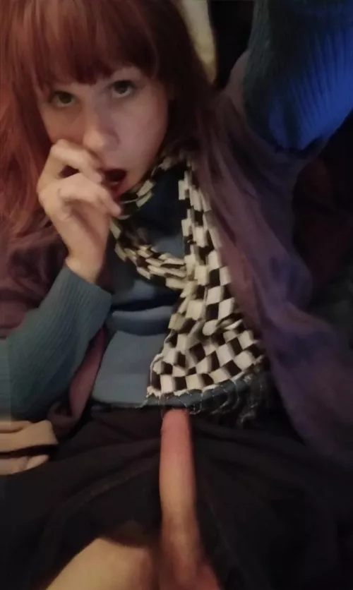 anyone want my big girl dick? 🥺