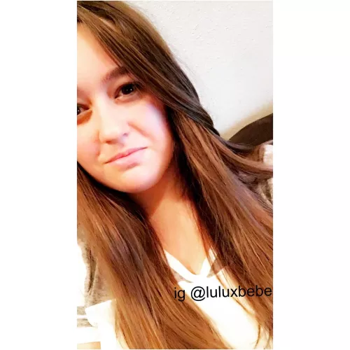 baseball tee beauty😛am i your type?