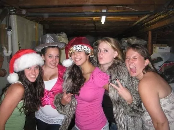 Best part about them being 18… is they’re 18 😈 Pick any three