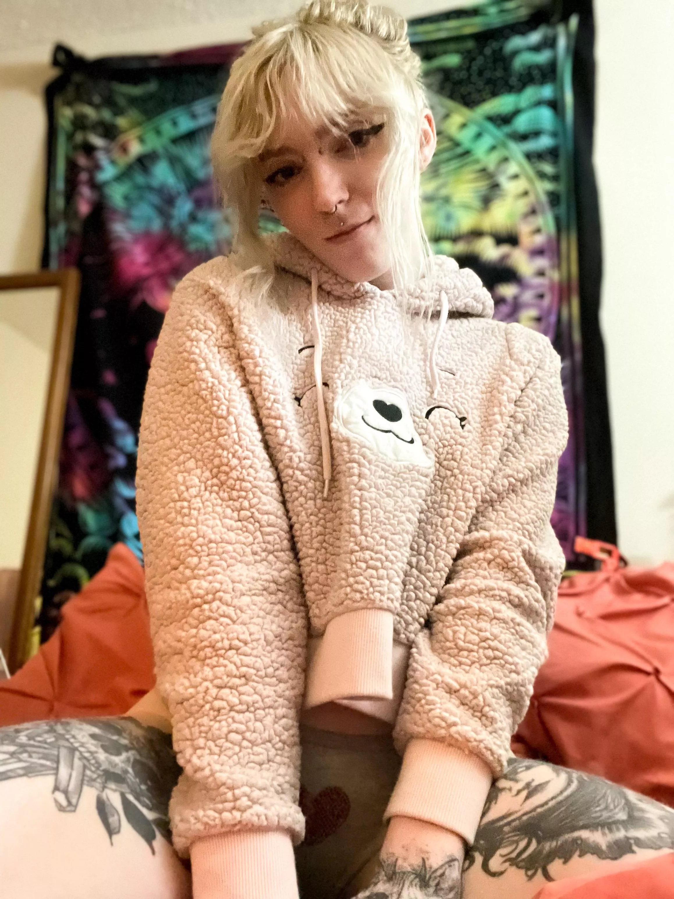 Can i be your punk sex toy? 😊