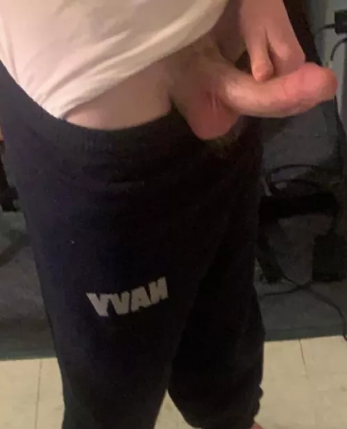 Can sweats be considered uniform?