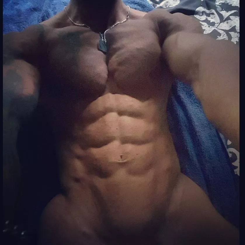 Chest and abs today! (M)