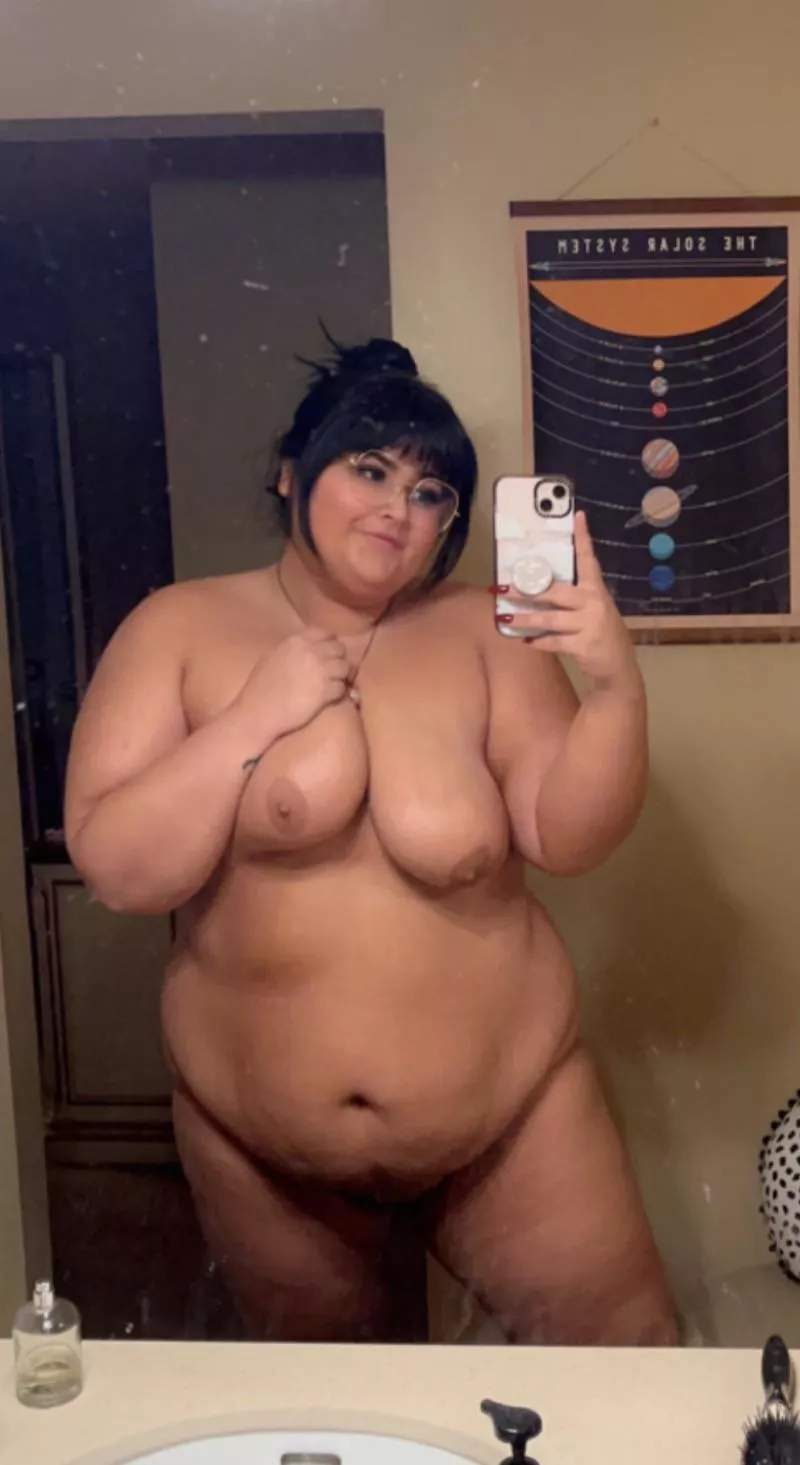 come distract me from this finance final 😛