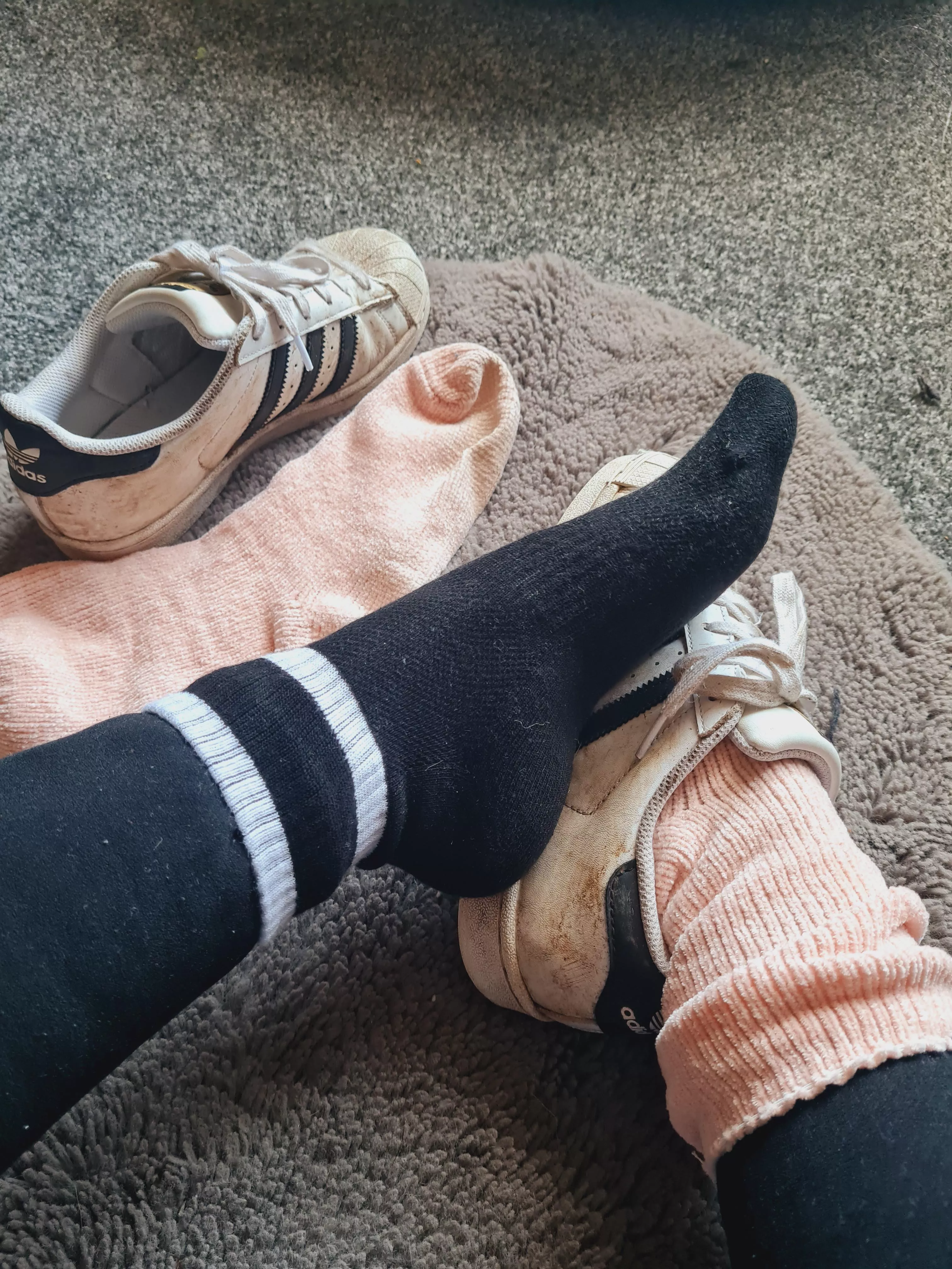 Crew socks & pink fluffies 😏🤤 (Selling)