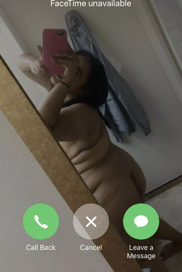 Daddy missed the FaceTime so I went str8 to the next big cock. 👸🏽🐷🍆