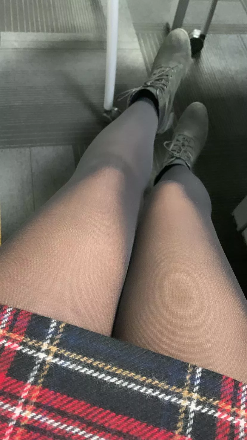 Day 90 something: back to office trouble (Christmas version)