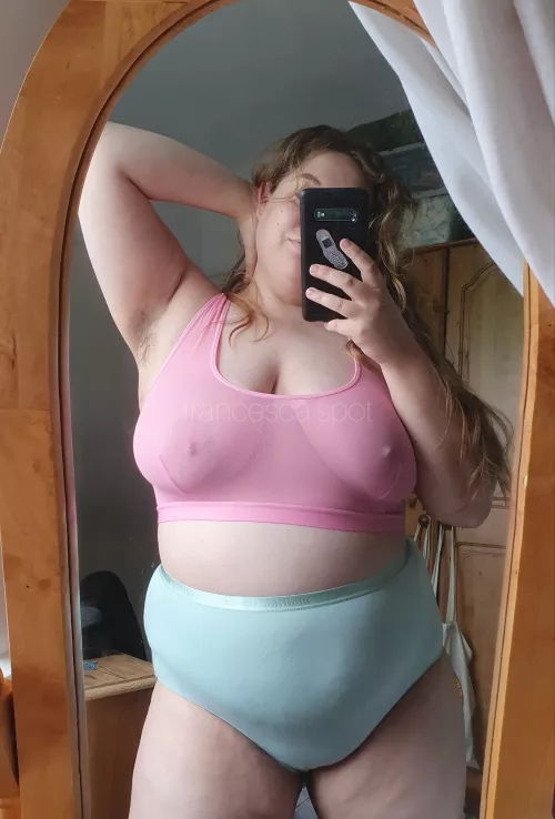 does this outfit remind you of ice cream? 🍨