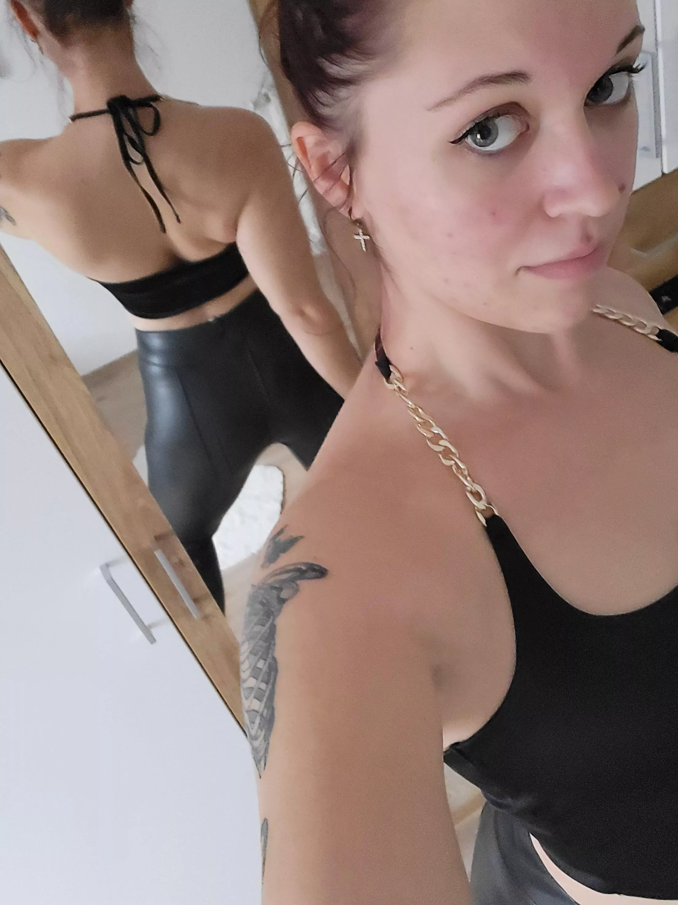 [F/22] My first post! Just a little tease ;)