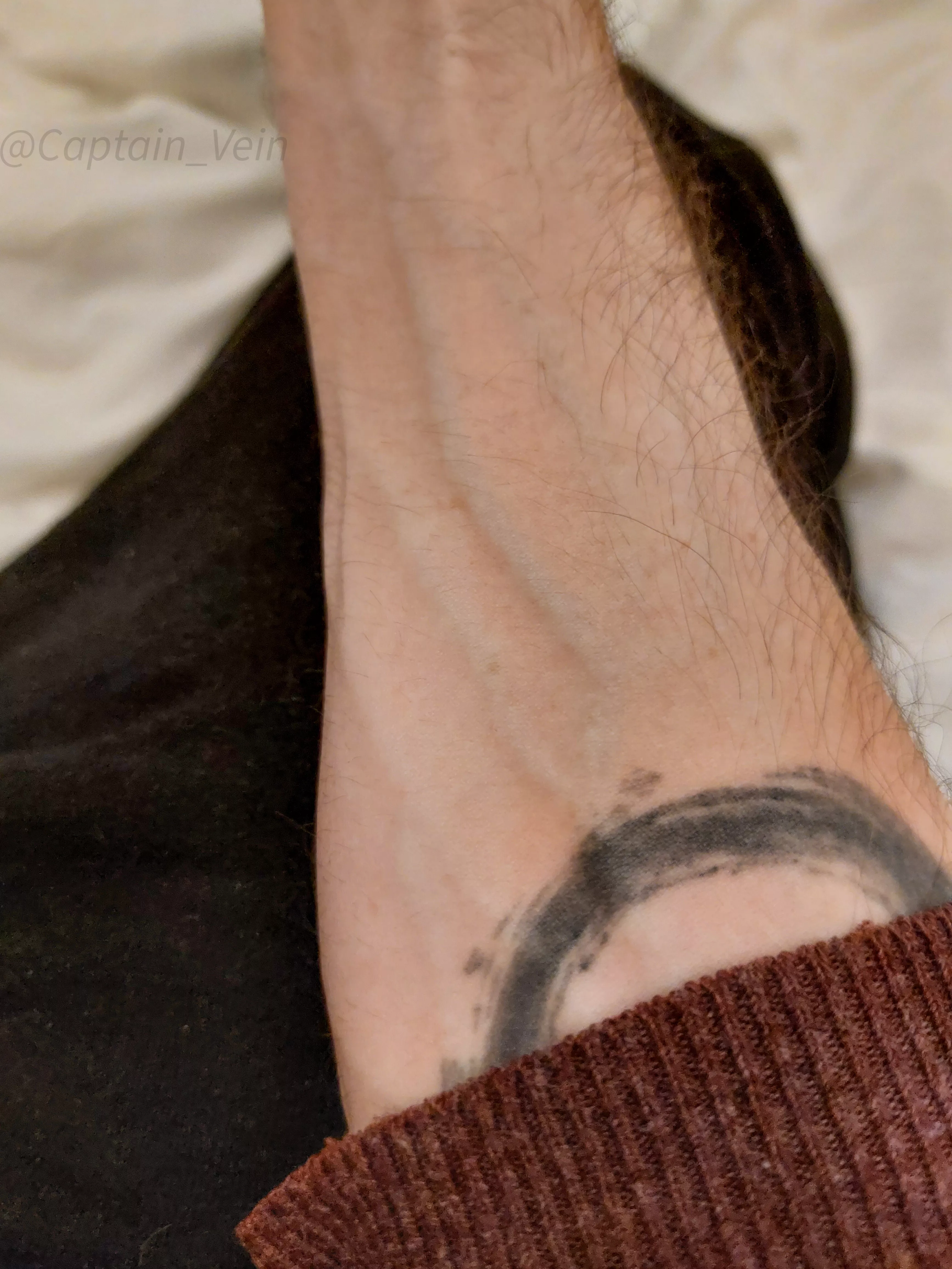 For those who love tats and veins