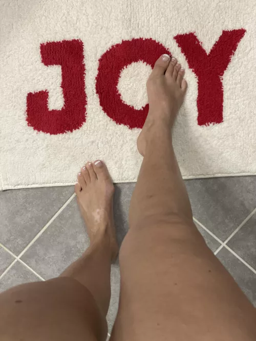 Fresh out of the shower feeling gives me joy