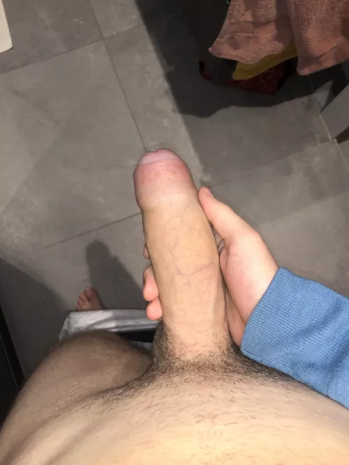 Goodmorning:) is my dick good enough?