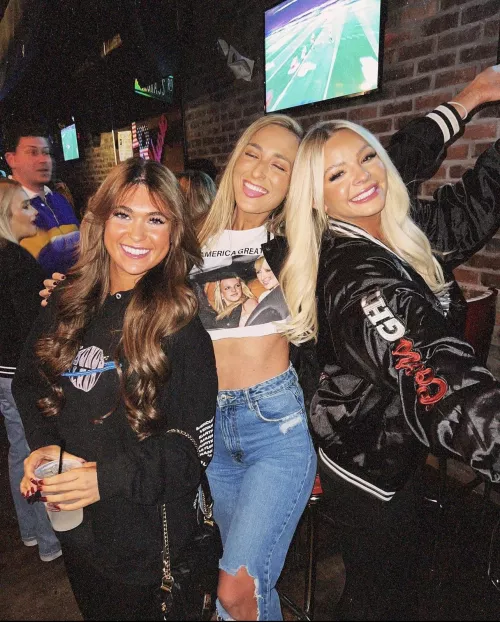 Having a good time 😍