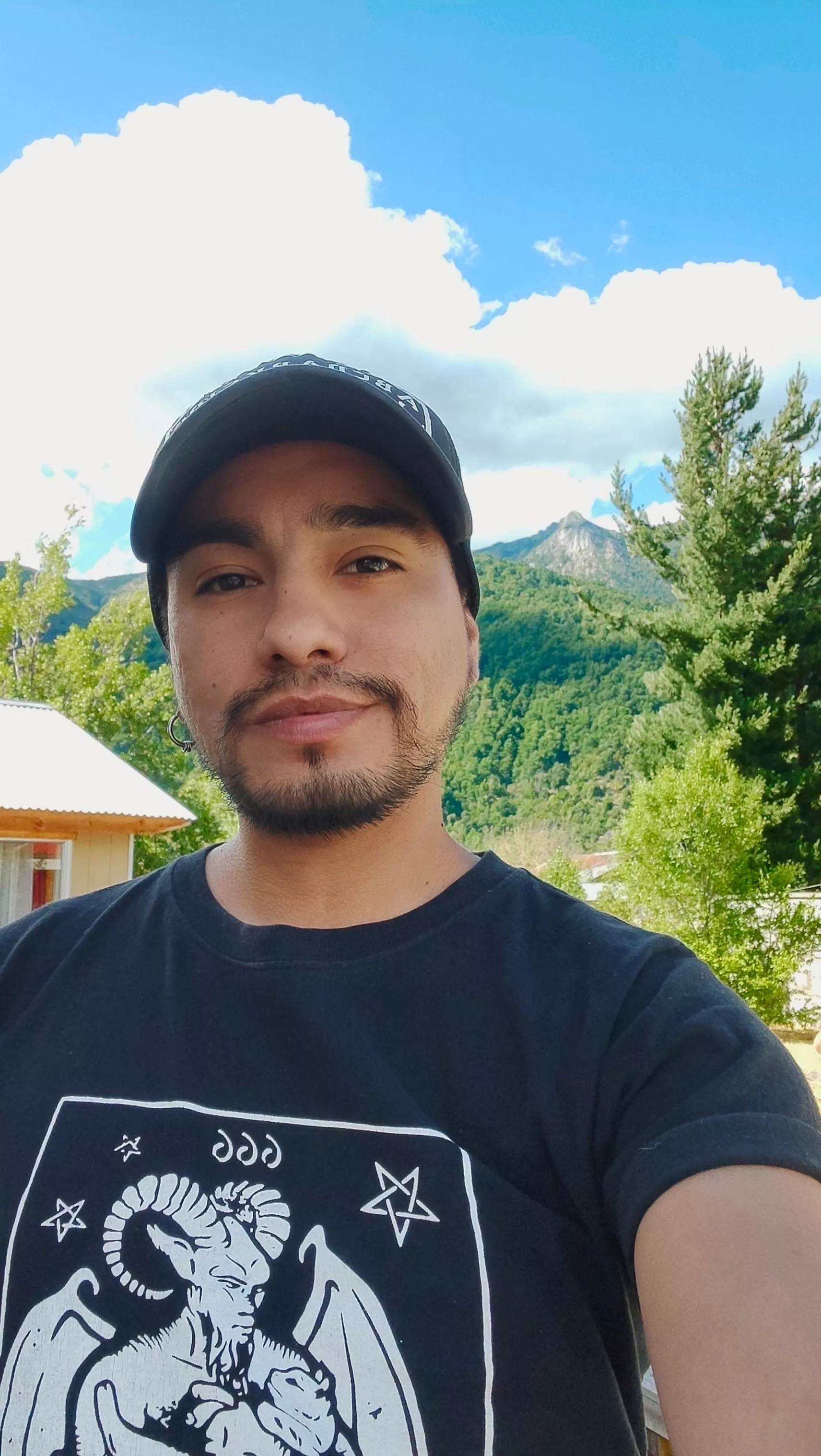 Hello 🙋🏻‍♂️🏞️