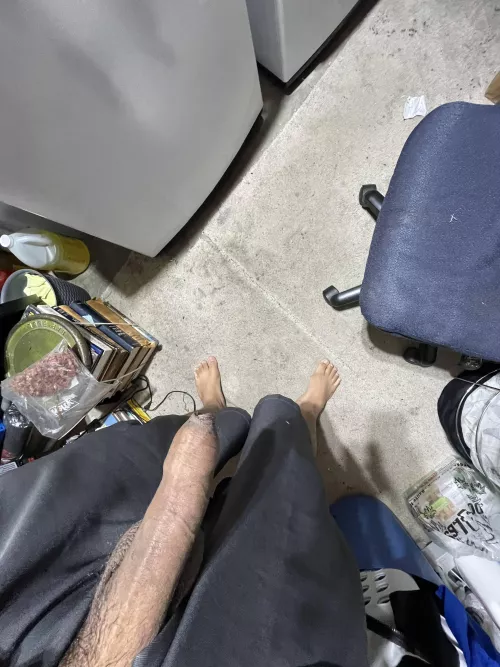 Hung veiny uncut cock