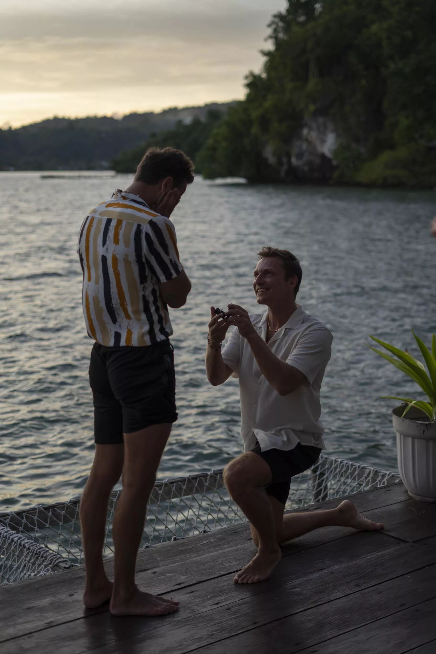 I just got engaged 🫶🥹💍