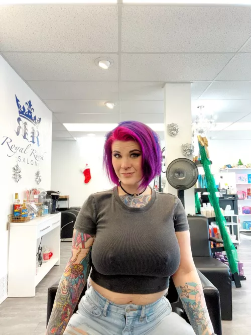 I know y’all prefer less coverage but this photo certainly fits here don’t you agree