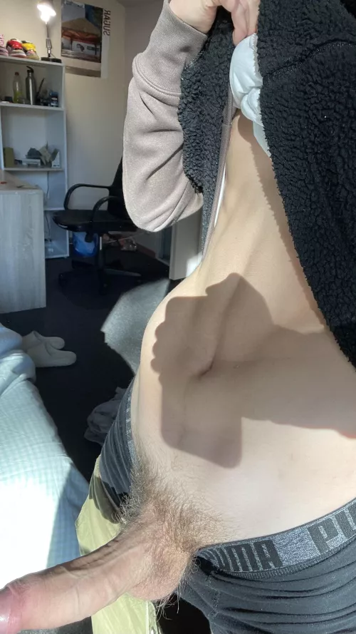 i’m bored, who wanna join me ? 😋