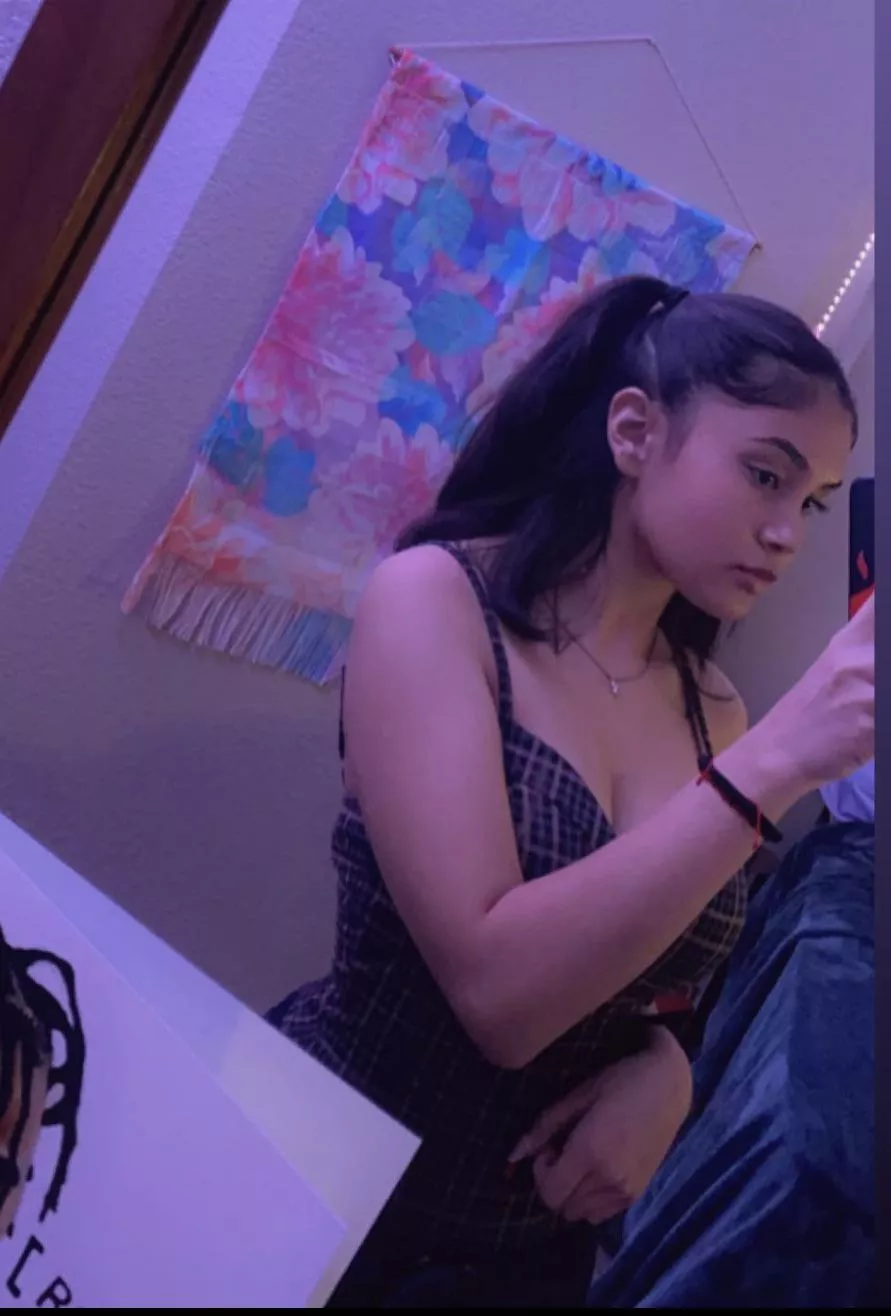 Lolita type (she’s legal). [IRTR]