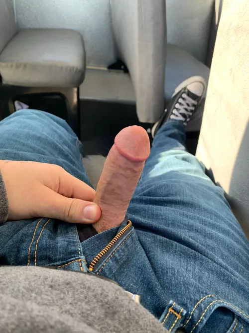 M 18 the buss was packed in the front got me so horny