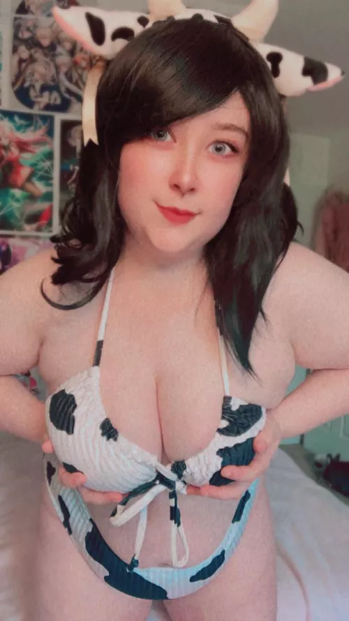 🍑 Please breed me like the cow I am 🐮