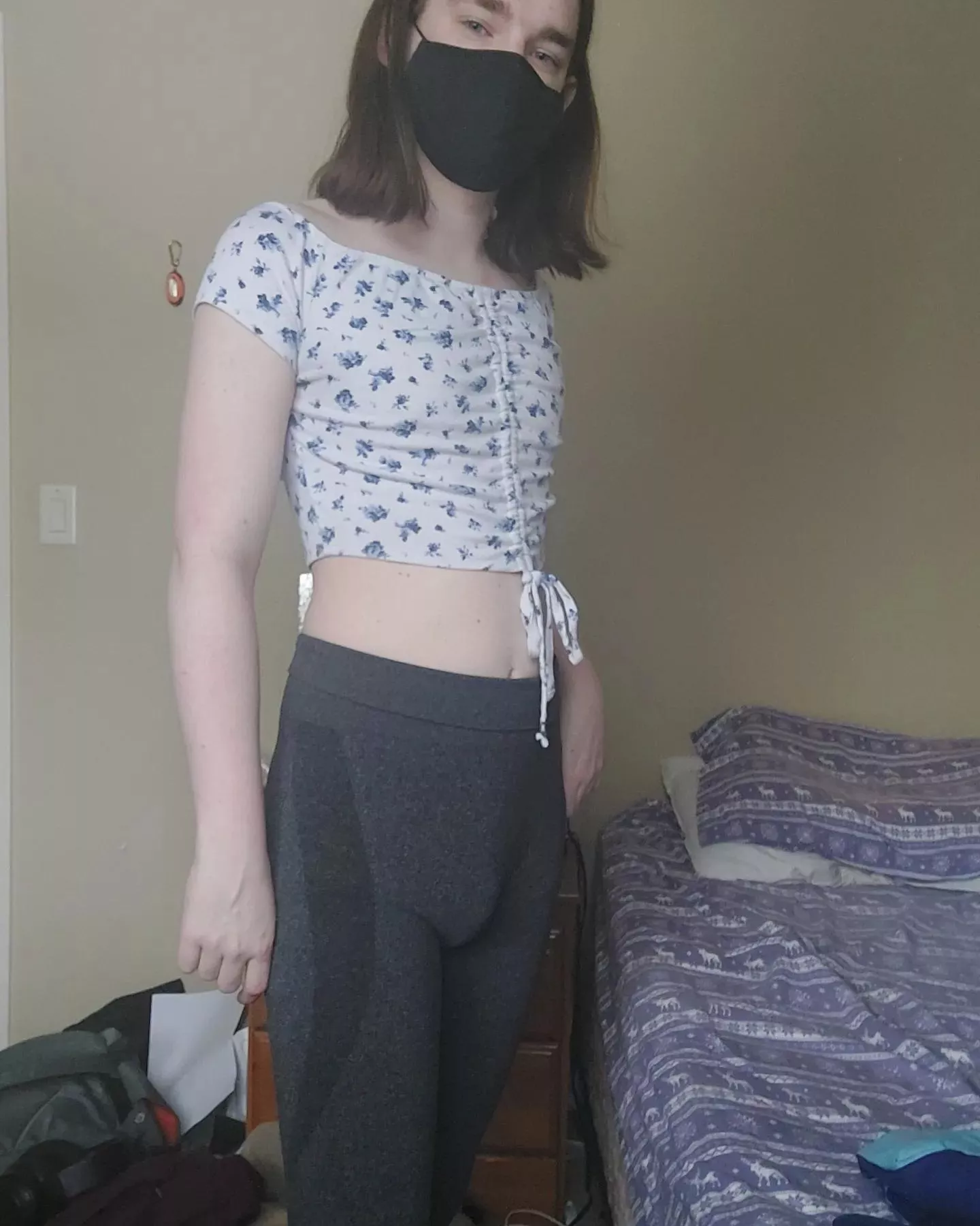 post got taken down idk why, it doesn't violate any rules, lets try this again