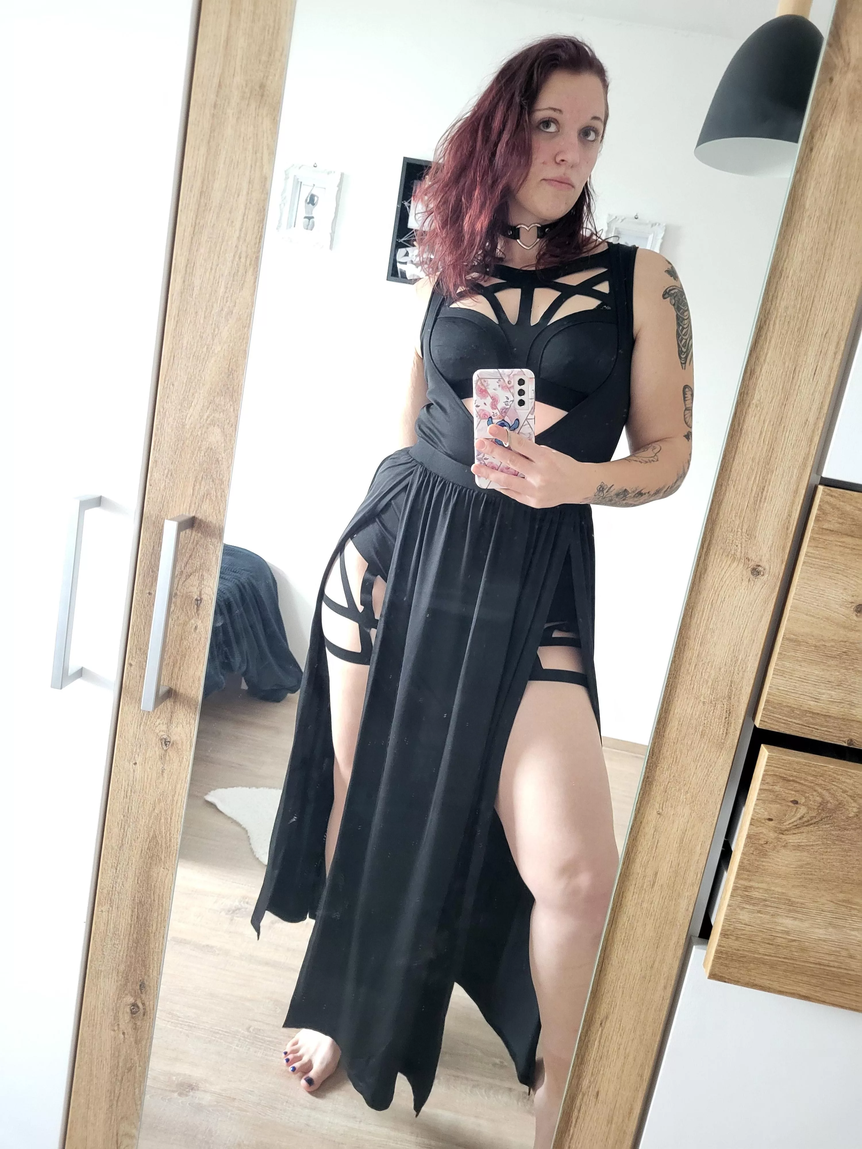 Thick, tattooed and peirced