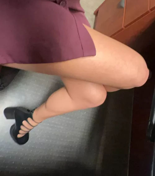 Today's work attire! 💋