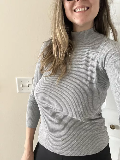 Turtleneck and no bra day :)