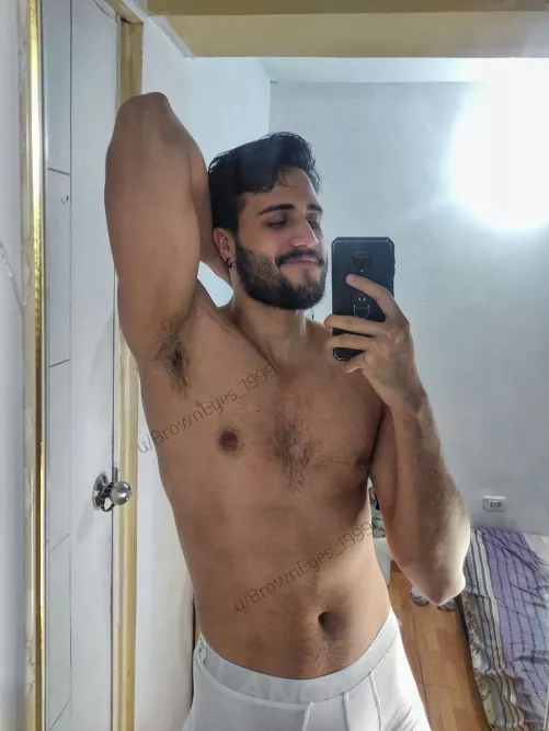 Wanna sniff and lick?