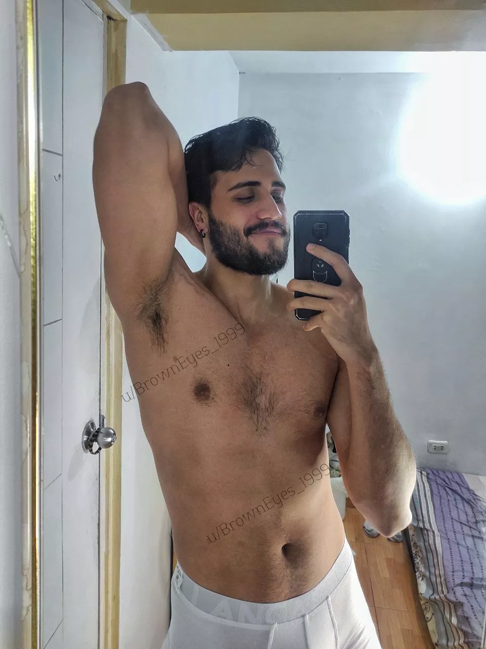 Wanna sniff and lick?