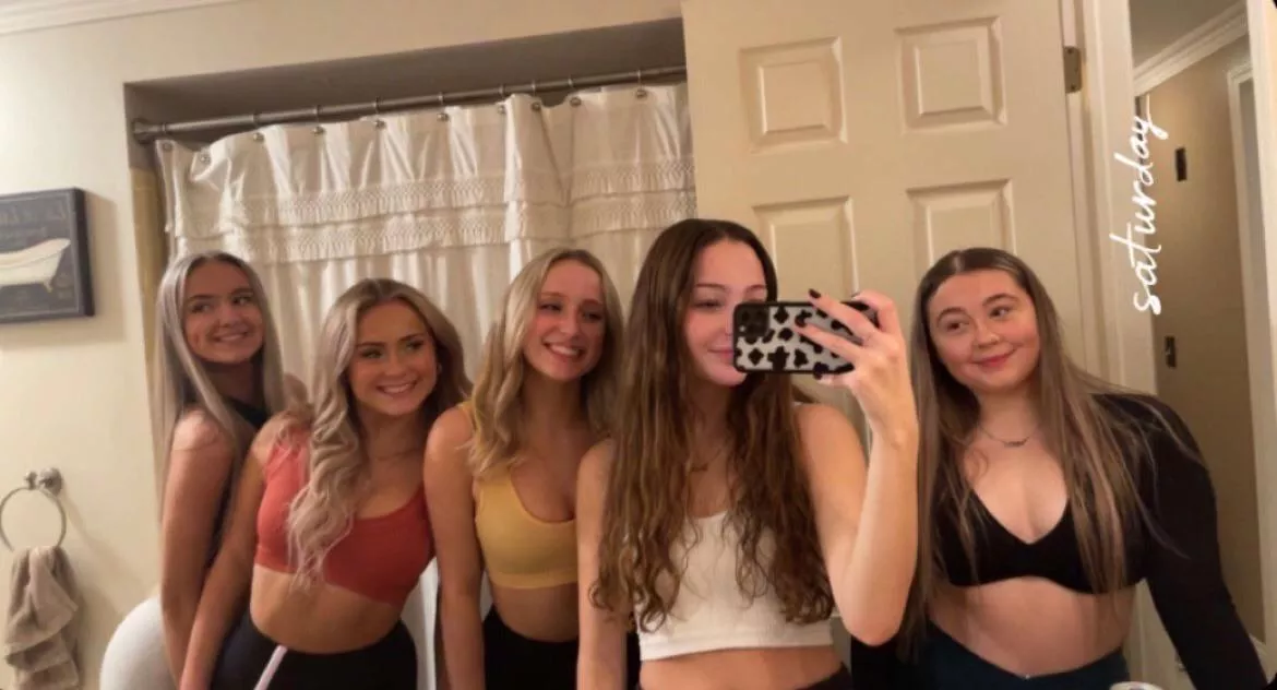 Which are u facefucking?