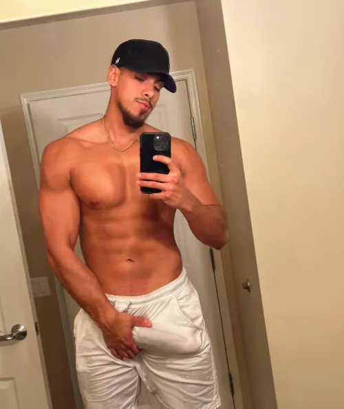 Who can m help me suck it?