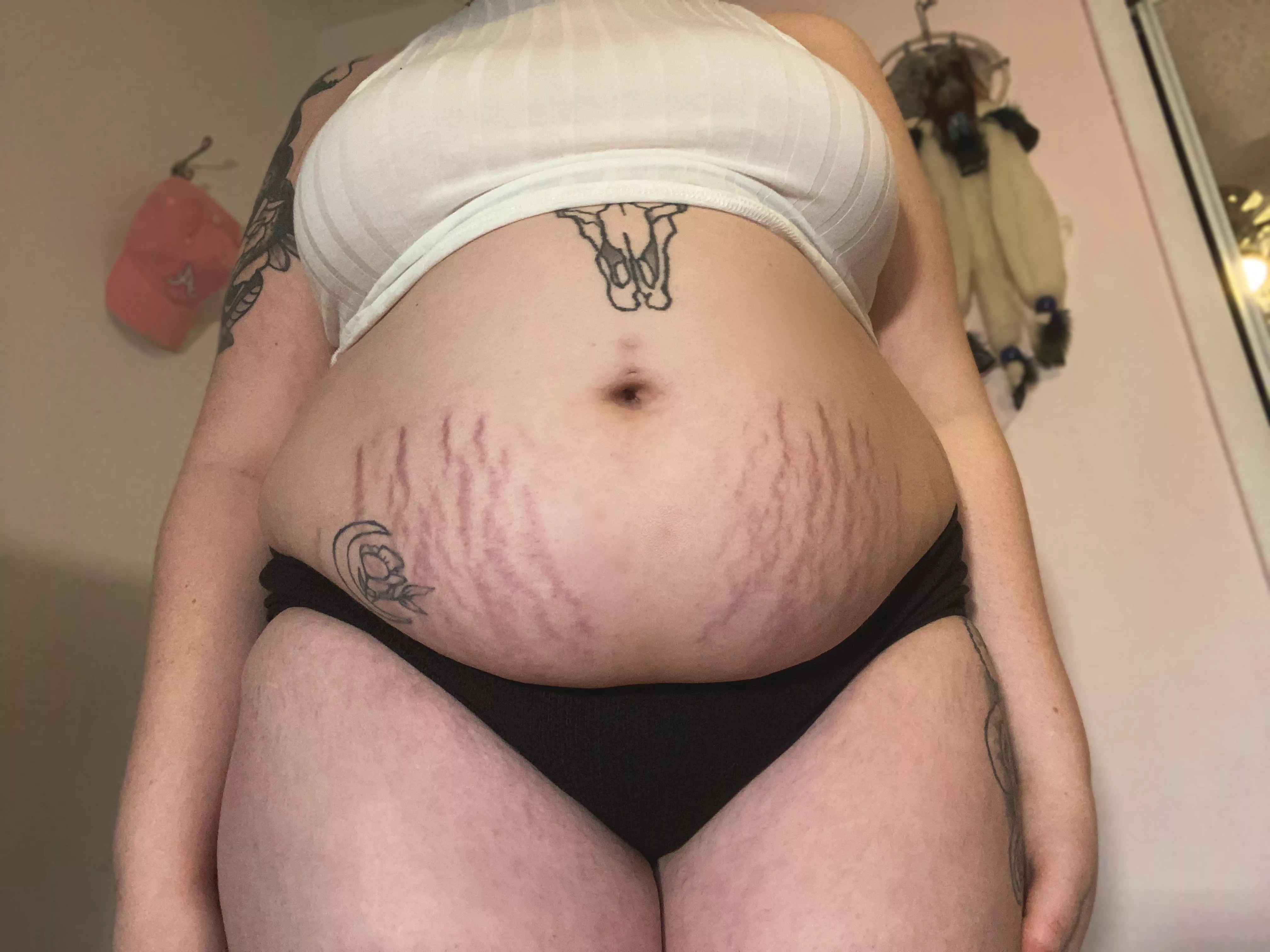 You’re just going to sit there and not worship my stretchmarks??