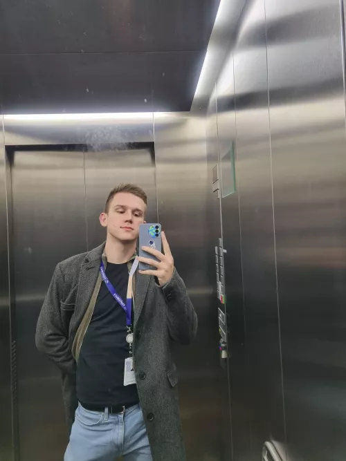 [20] had a good day at work and i hope you did too :)