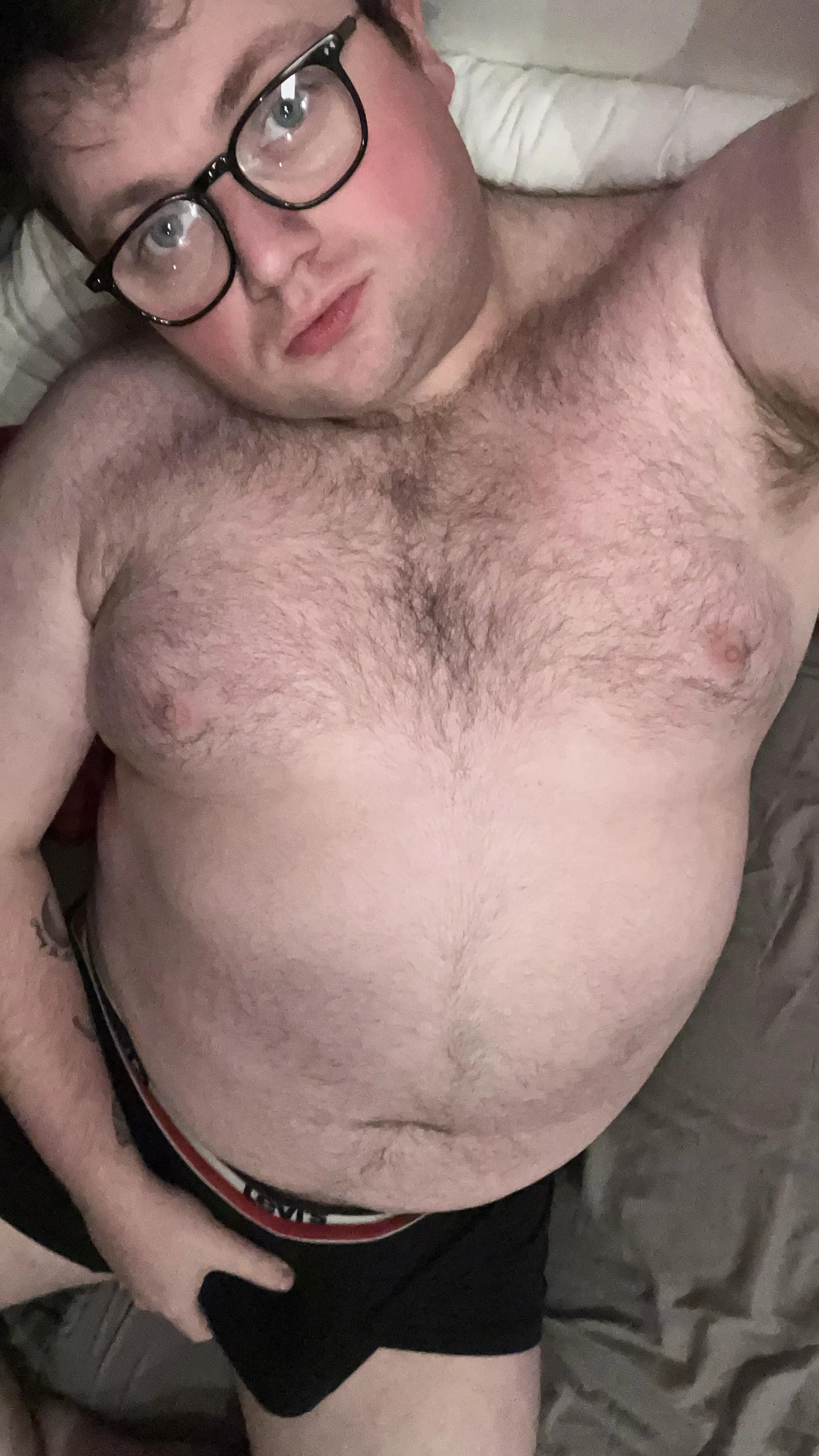 26UK - DMs open, message me. Make sure you have or send a face pic!