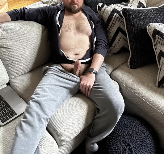 (41) It’s been a minute, but someone here couldn’t keep me away…