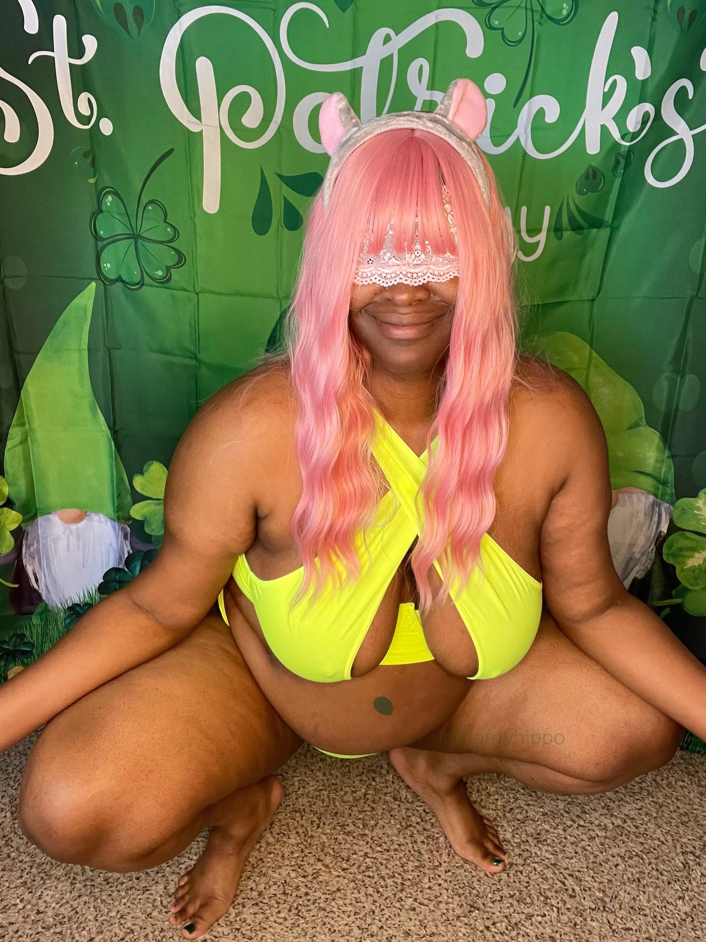 Am I in the perfect position to be nutted on? 🤍