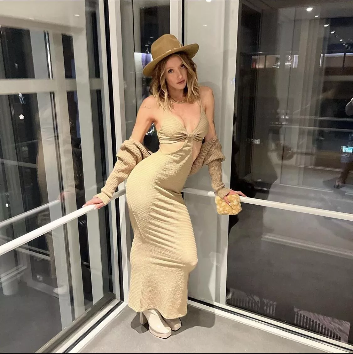 Barely keeping my curves contained