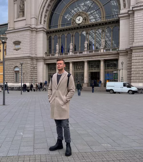 Budapest Winters ❄️ a truly special, beautiful place, fully recommend visiting some day! 🇭🇺