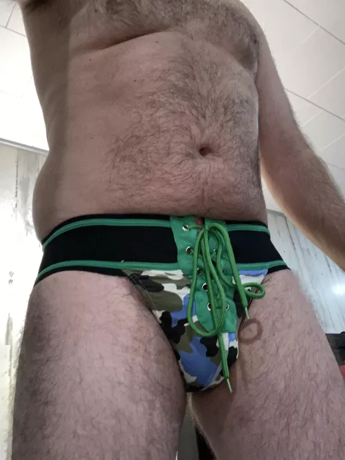 Can you loosen the strings for daddy? (43)